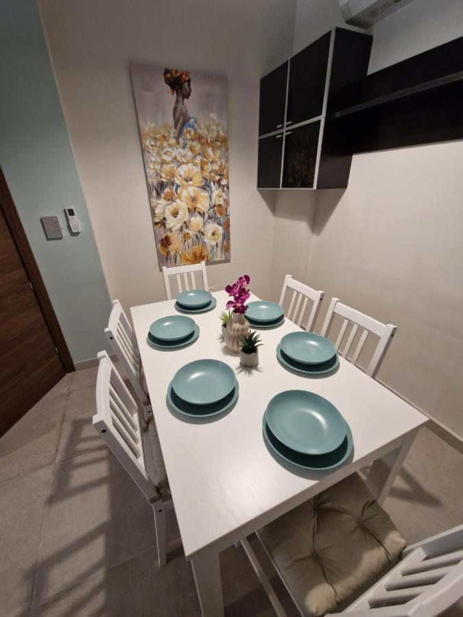 סיינט פול ביי Comfort And Convenience Flat 4 Dad'S Court מראה חיצוני תמונה