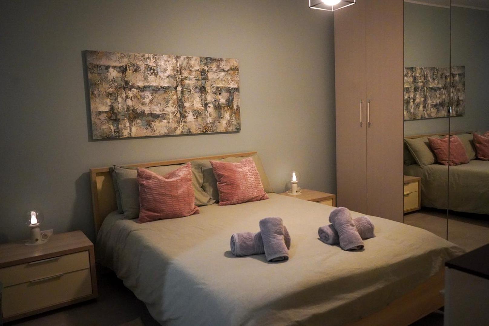 סיינט פול ביי Comfort And Convenience Flat 4 Dad'S Court מראה חיצוני תמונה