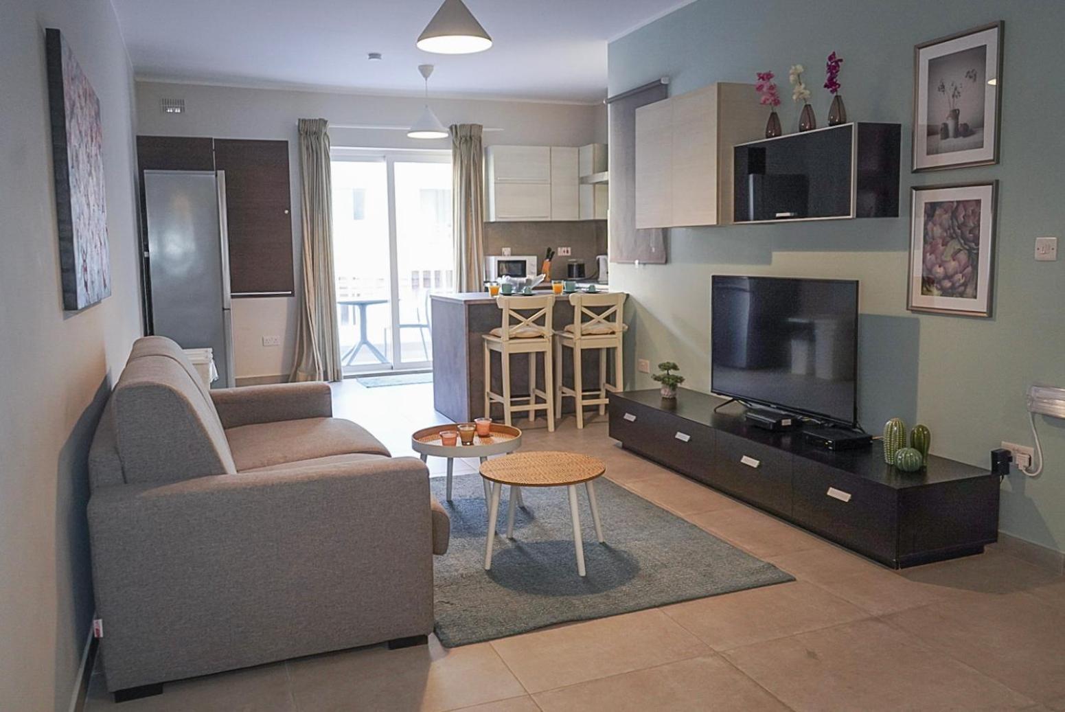 סיינט פול ביי Comfort And Convenience Flat 4 Dad'S Court מראה חיצוני תמונה