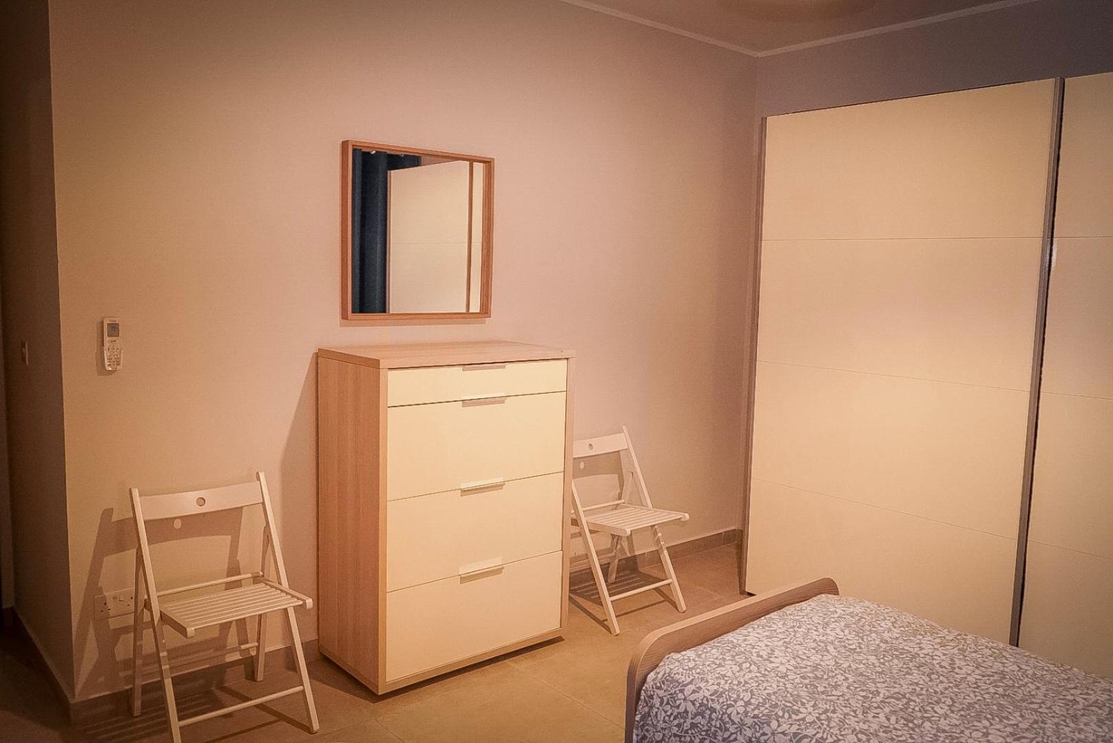סיינט פול ביי Comfort And Convenience Flat 4 Dad'S Court מראה חיצוני תמונה