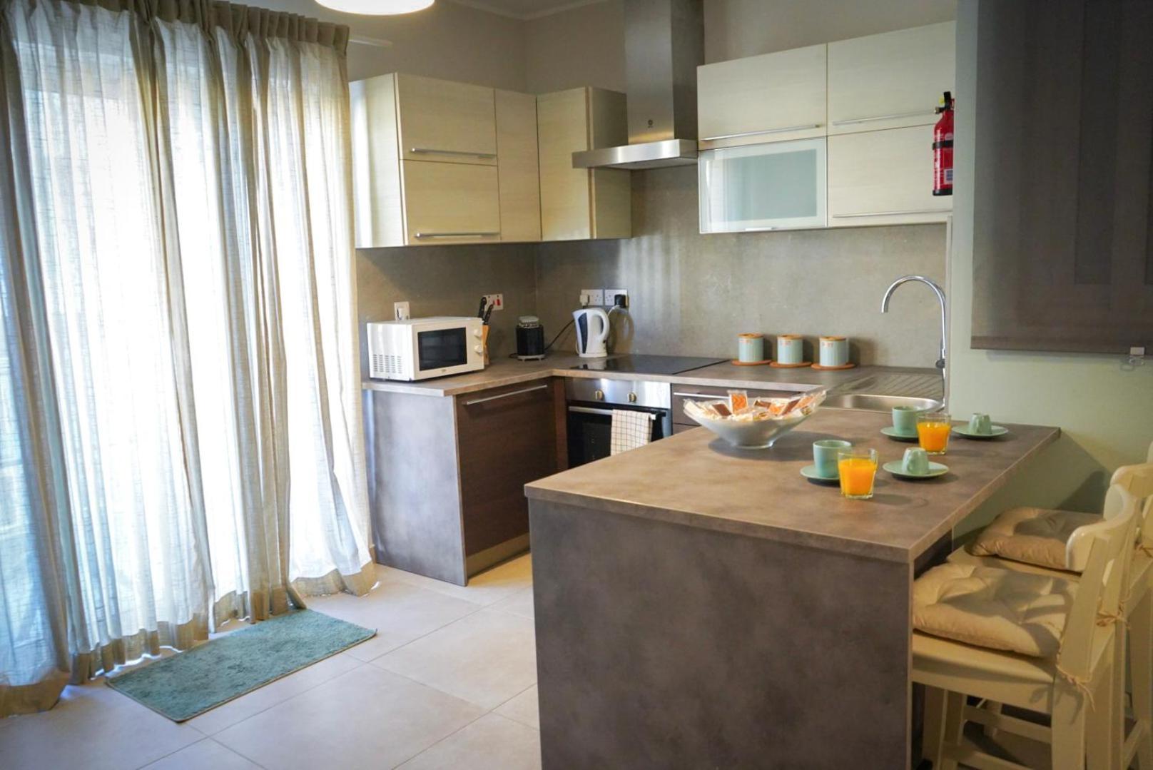 סיינט פול ביי Comfort And Convenience Flat 4 Dad'S Court מראה חיצוני תמונה